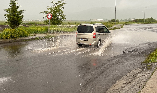Kars, Erzurum ve Ardahan'da sağanak etkili oluyor
