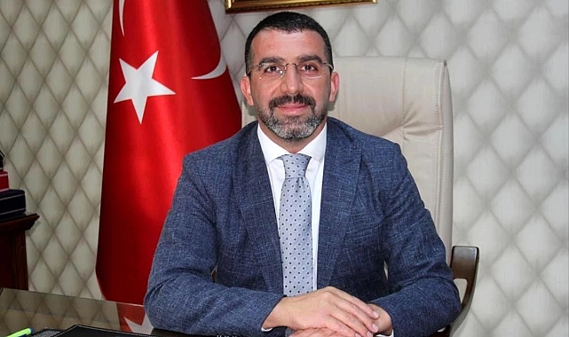 Kars Milletvekili Adem Çalkın telefon numaralarını paylaştı