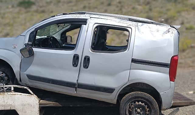 Kars’ta devrilen otomobildeki 1 kişi öldü, 3 kişi yaralandı