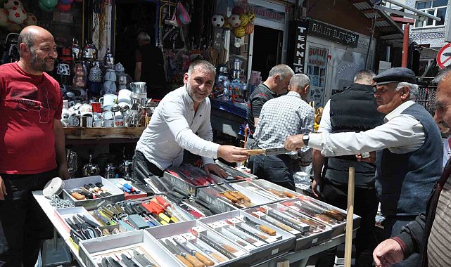 Kars'ta bıçaklar görücüye çıktı