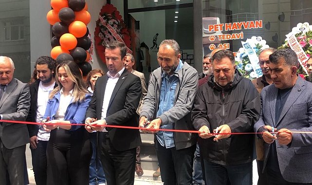 Kars'ta sadece pet üzerine çalışan ilk veteriner kliniği açıldı