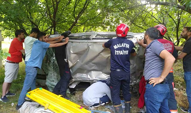 Kontrolden çıkan otomobil takla attı: 4 yaralı