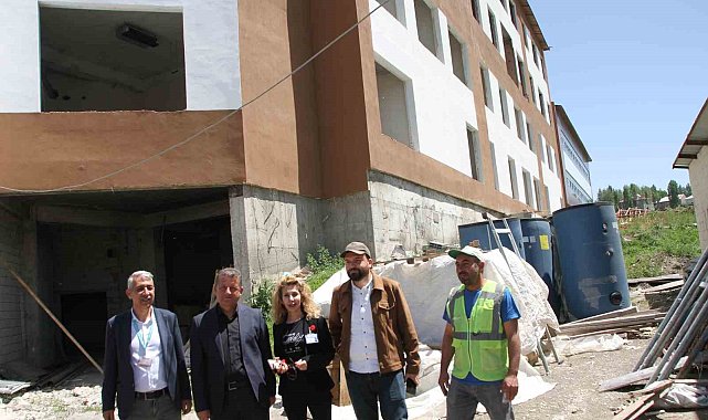 Malazgirt Devlet Hastanesi inşaatında çalışmalar yeniden başladı