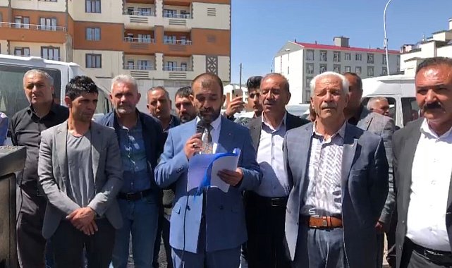 Patnos Şoförler Odasından bozuk yollara tepki
