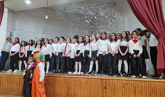 Sabancı öğrencilerinden alkışlık performans