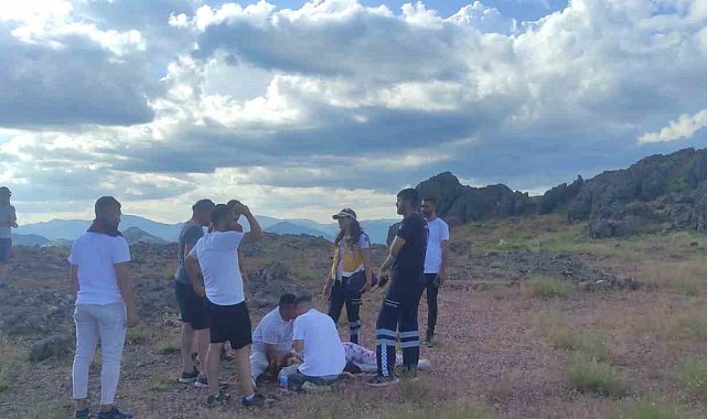 Tunceli'de yüksekten düşen genç kız, askeri helikopterle hastaneye kaldırıldı