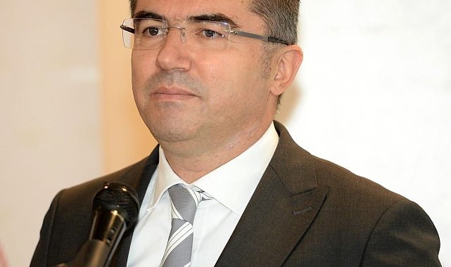 Vali Memiş; Babalık yeri doldurulamayacak bir değerdir