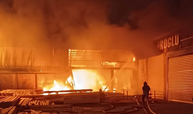 Van'da korkutan yangın