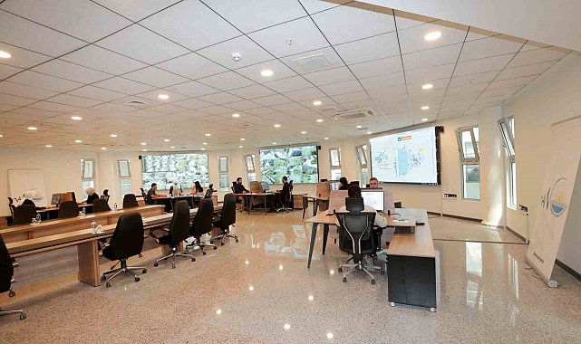 Van'da yapay zeka destekli 'akıllı kent yönetim merkezi' kuruldu