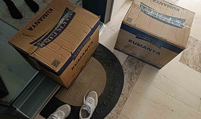Vanli Amcan'dan dar gelirli ailelere gıda yardımı
