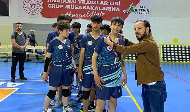 Voleybolda Aşkale imzası