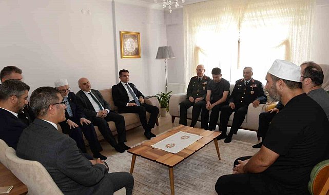 15 Temmuz şehitlerinin ailelerine ziyaret