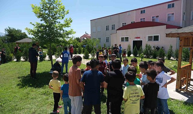 Abdurrahim Reyhan Hz. Camisinde yaz kursu faaliyeti