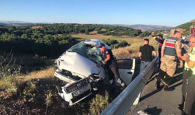 Bingöl'de otomobil takla attı: 1 ölü, 2 yaralı