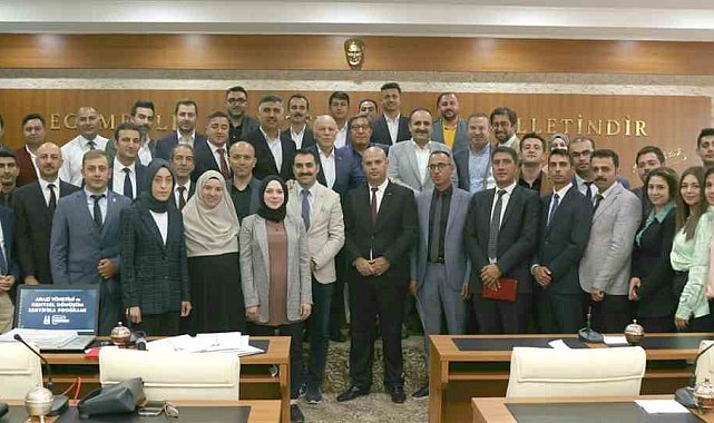 Büyükşehir'den arazi yönetimi ve kentsel dönüşüm eğitimi