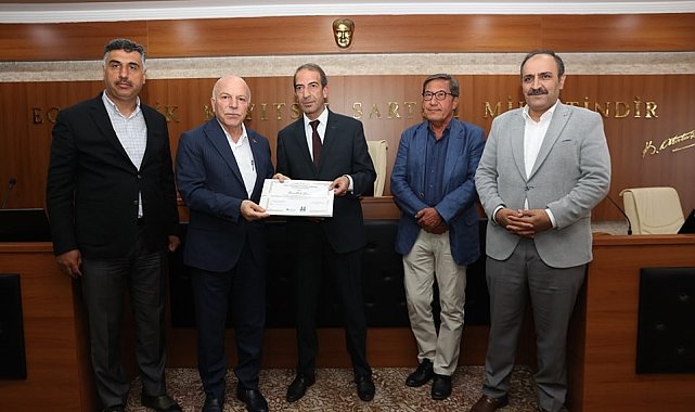 Büyükşehirde sertifikalar dağıtıldı