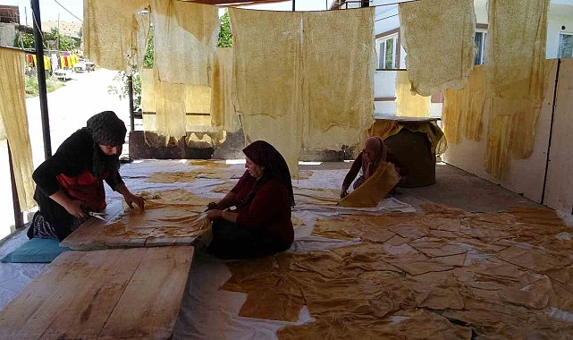 Deprem bölgesi Malatya'da kadınlardan üretim atağı