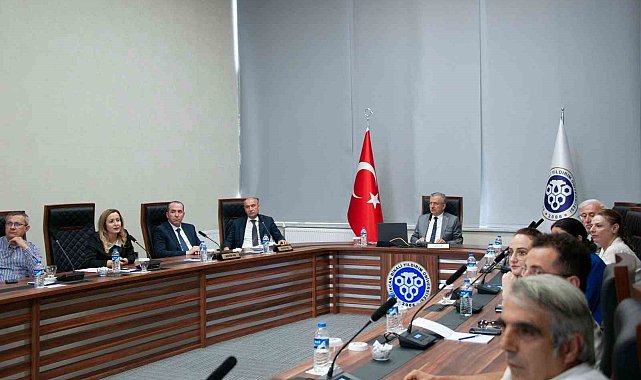 EBYÜ uygulama ve araştırma merkezleri ve koordinatörlükler ile değerlendirme toplantısı yapıldı