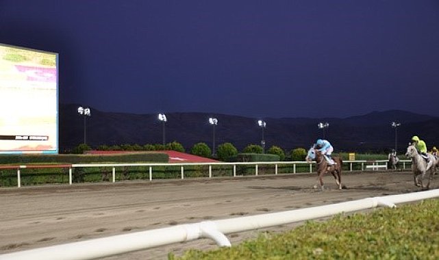 Elazığ Valilik Koşusu'nu Sararhan kazandı