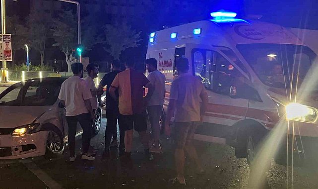Elazığ'da feci kaza: 1'i ağır 3 yaralı