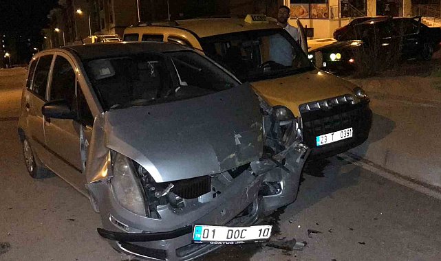 Elazığ'da trafik kazası: 3 yaralı
