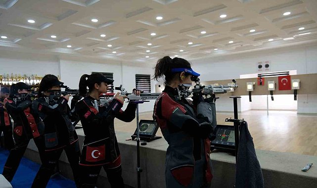 Erzincan'da atıcılık il birinciliği müsabakaları yapıldı