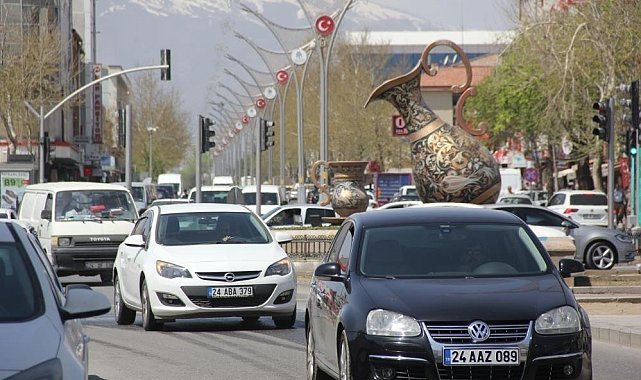 Erzincan'da trafiğe kayıtlı araç sayısı haziran ayı sonu itibarıyla 67 bin 398 oldu