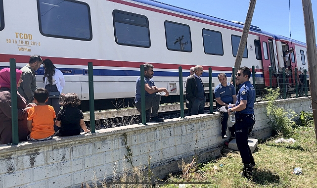 Erzurum'da trenin çarptığı çocuk öldü
