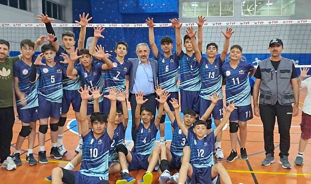 Genç Dadaşlar finallere uzandı