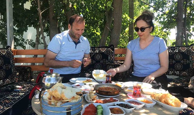 Iğdır'ın yöresel ürünleri sofralarla buluşuyor