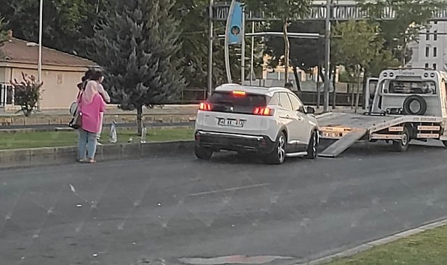 İki aracın karıştığı kazada: 4 kişi yaralandı