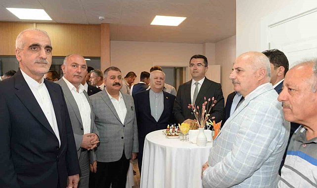 İran'ın Erzurum Başkonsoloğu'na yeni hizmet binası