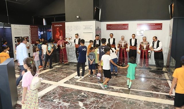 İyilik Evinde eğitim gören minikler Harput'taki müzeleri gezdi