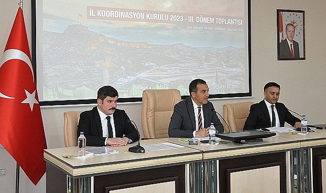 Kars'ta hizmete sunulan projeler açıklandı
