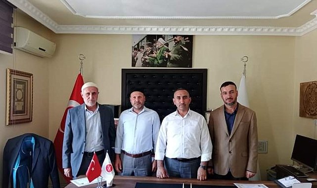 Kaymakam Cankaloğlu'ndan müftülük personeline başarı belgesi