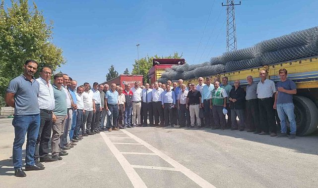 Malatya'da 44 Mahalle Mezarlığına tel örgü çalışması
