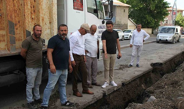 Malazgirt'te doğalgaz çalışmalarına devam ediyor