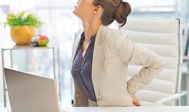 Masabaşında pozisyon değiştirmeden çalışmak kas-iskelet hastalığını tetikler