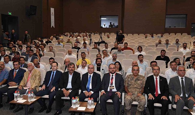 Muş'ta 'Milli İrade ve 15 Temmuz' çalıştayı düzenlendi