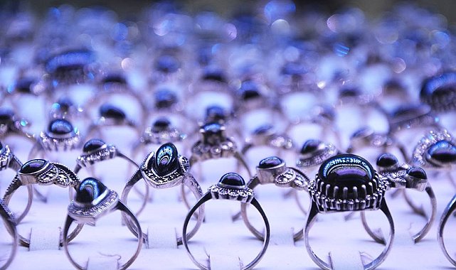 Oltu Taşı Türkiye&#039;de en çok tanınan taş