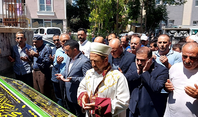 Otobüs kazasında vefat eden Songül Yaşar toprağa verildi