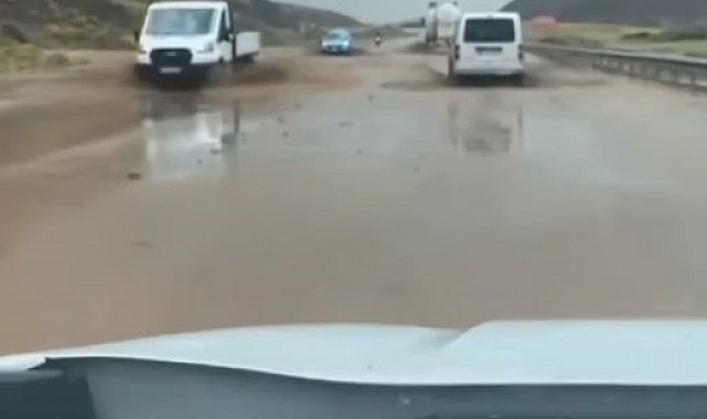 Özalp'ta sel