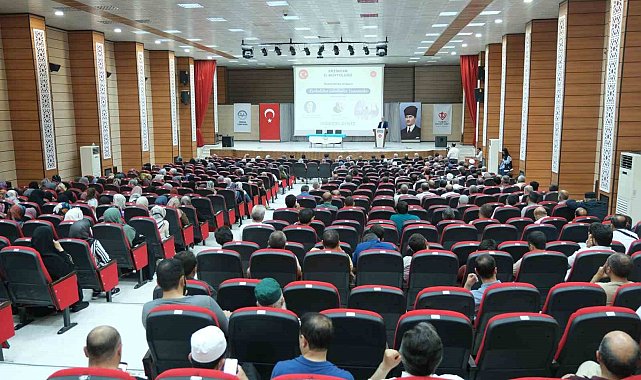 "Kerbela'dan günümüze yansımalar" konulu panel düzenlendi