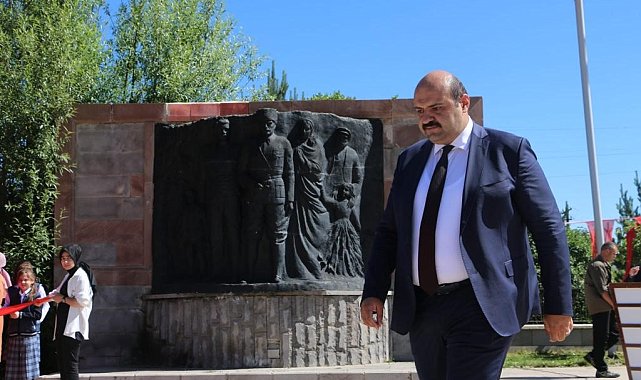 "Türkiye Yüzyılı'nın İlk Kongresine Adım Adım"