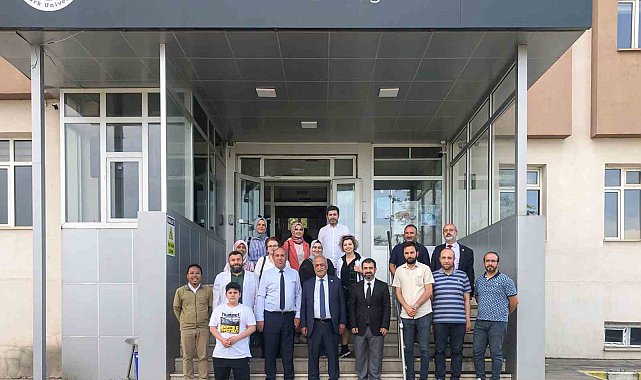 Rektör Çomaklı, Hınıs Meslek Yüksekokulunu ziyaret etti