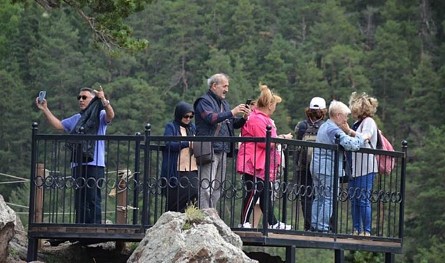 Sarıkamış Keklik Deresi Seyir Terası hayran bıraktı