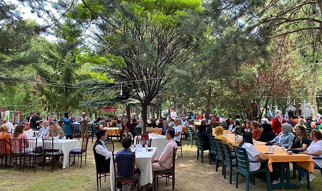 Şehit ve gönüllü annelerin buluşması