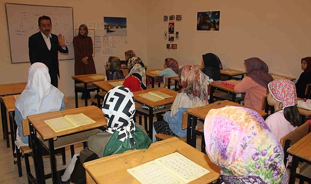 Âşık Sümmânî kültür merkezinde kuran kursları başladı