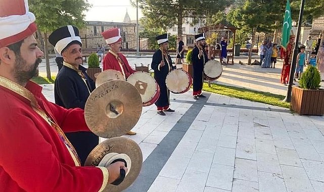 Tarihi mahalle Harput'ta mehter etkinliği