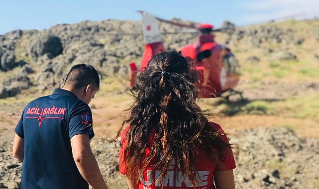 Tunceli'de düşen vatandaş, ambulans helikopterle hastaneye kaldırıldı